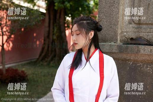 MiiTao蜜桃社 - 一秒入镜！许思铭分享泳装图集，那波水气你一定得试试！