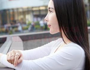 MiiTao蜜桃社 – 露西Lucy披上护士的白大褂，然后我就注定陷入她的这套图包里出不来了。真香！