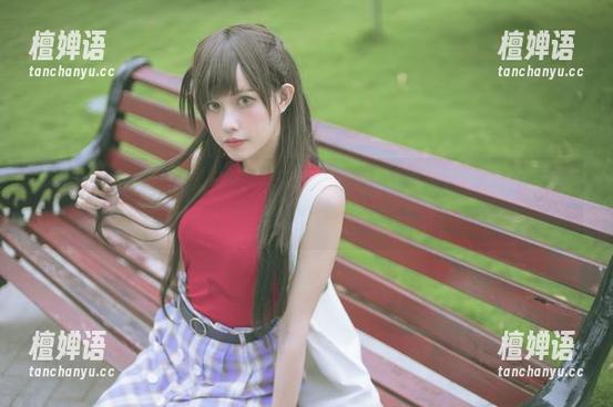 发现PingPing高清米莉艾姆写真集，啊，允许我多看几眼，不觉流连！