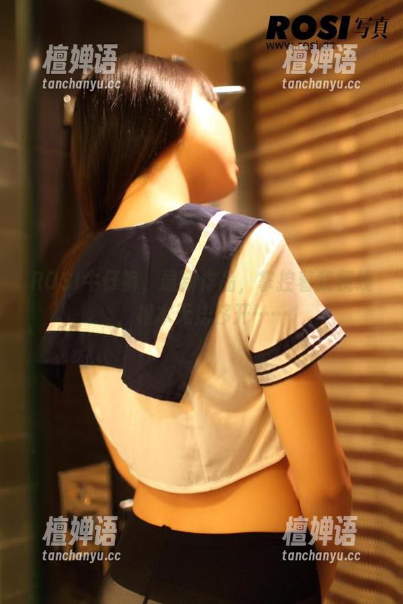 ROSI写真 ROSI牛仔裤,最新作品,掌控着我视线,根本无法移开……