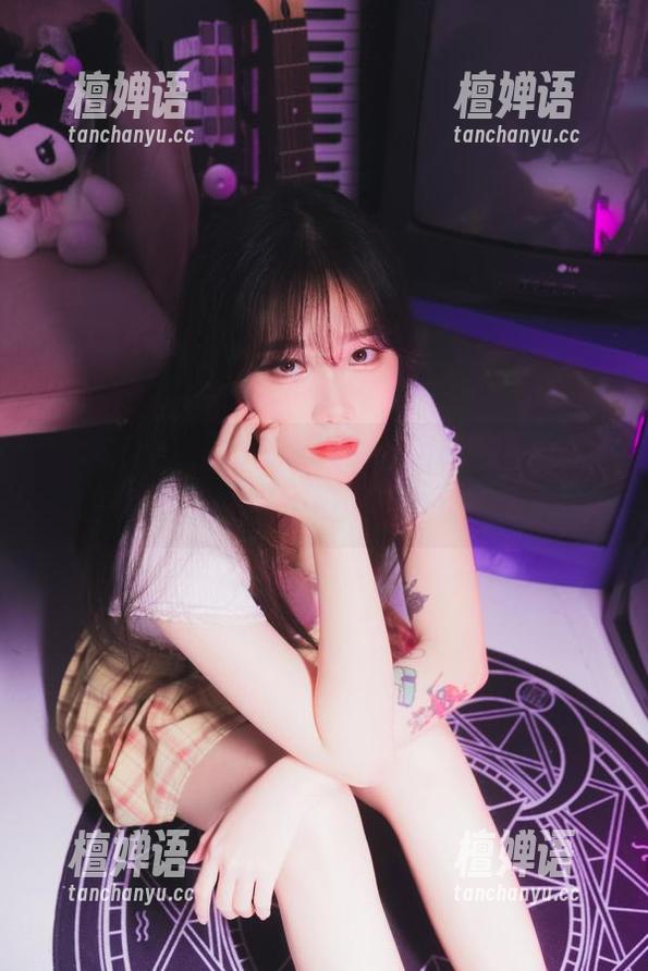 翻开Sira(시라)的ArtGravia图包，心里只想着：下一个cos变身是什么？