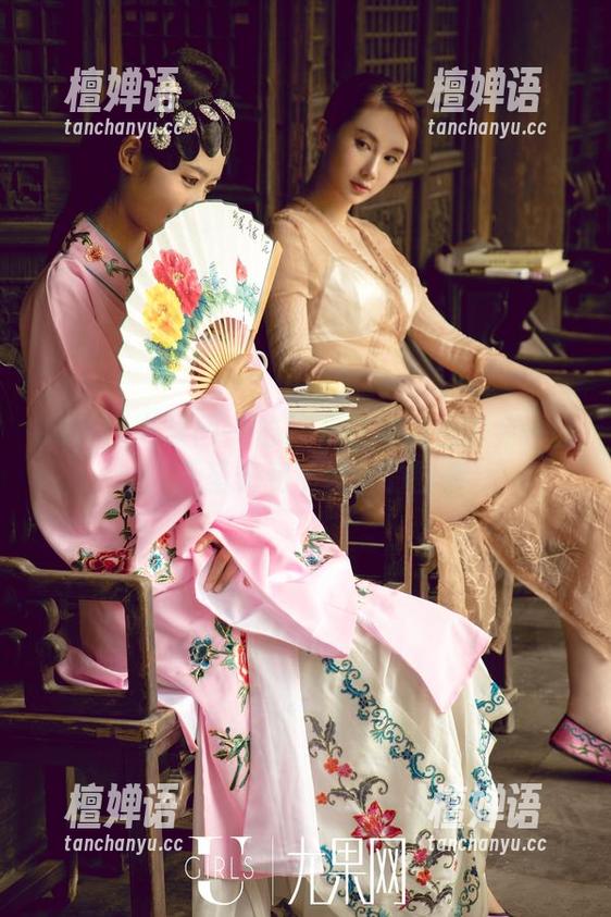 UGirls尤果网 - 苏糯米在制服里的另一面：无圣光和不经意的图像