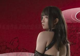 Uki雨季私房作品里的靡烟旗袍，真有种想推推她的冲动呢。