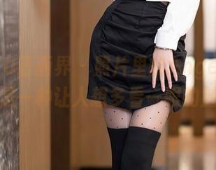 XIAOYU语画界 – 照片里的Angela小热巴，真是一种让人想多看一眼的魅惑感！
