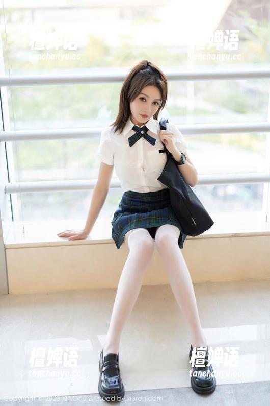 XIAOYU语画界 - 看杨晨晨sugar的女王写真，精选展示：我用实力战胜了不想起床的每一天