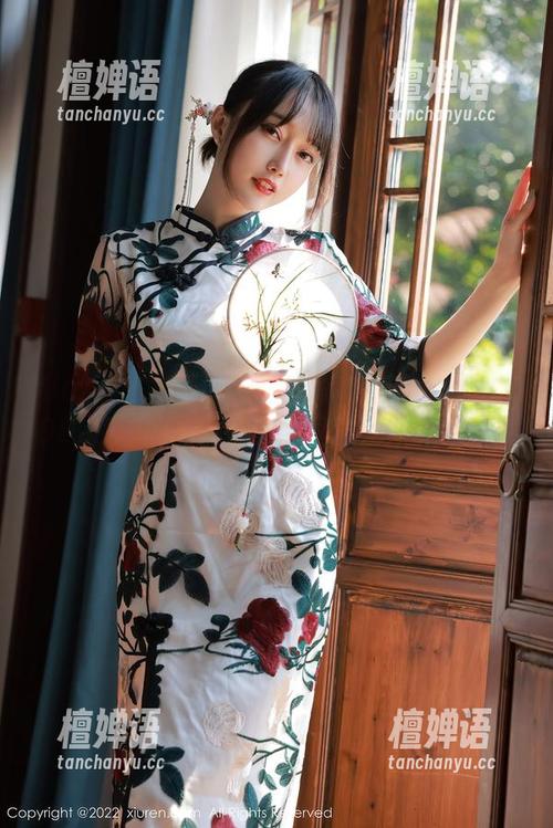 Xiuren秀人网-MODEL伊若 Xiuren秀人网 - 想让你家味蕾跳舞?MODEL伊若的免费厨娘作品满足你的渴望!