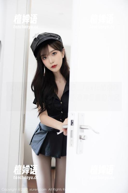 Xiuren秀人网-妲己_Toxic Xiuren秀人网 - 在妲己_Toxic的婚纱里,图片和资源之间似乎有种隐晦的沟通。