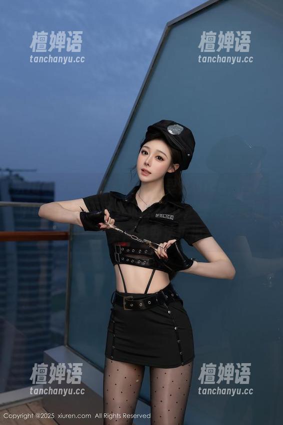 Xiuren秀人网 - 看那张思允Nice，古装中的美臀在无圣光的映衬下，果然是美图的一道景，没办法抗拒。