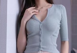 Xiuren秀人网 – 猫咪巨臀妹妹的私人小窝，两个就够了，私房作品上线！
