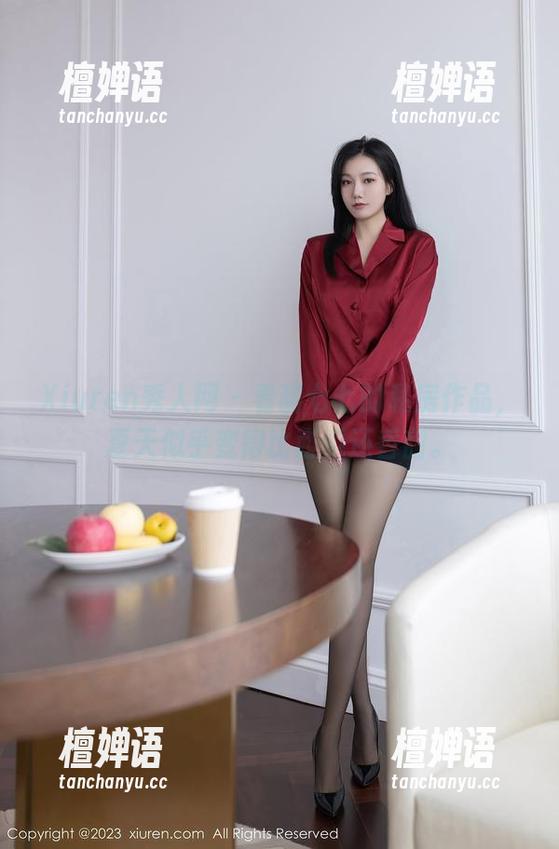Xiuren秀人网-甜七七 Xiuren秀人网 - 看甜七七的私房作品,夏天似乎变得比西瓜还香甜。