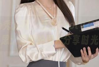 Xiuren秀人网 – 芝芝Booty在浴缸的哲思：懒散的图片分享时光