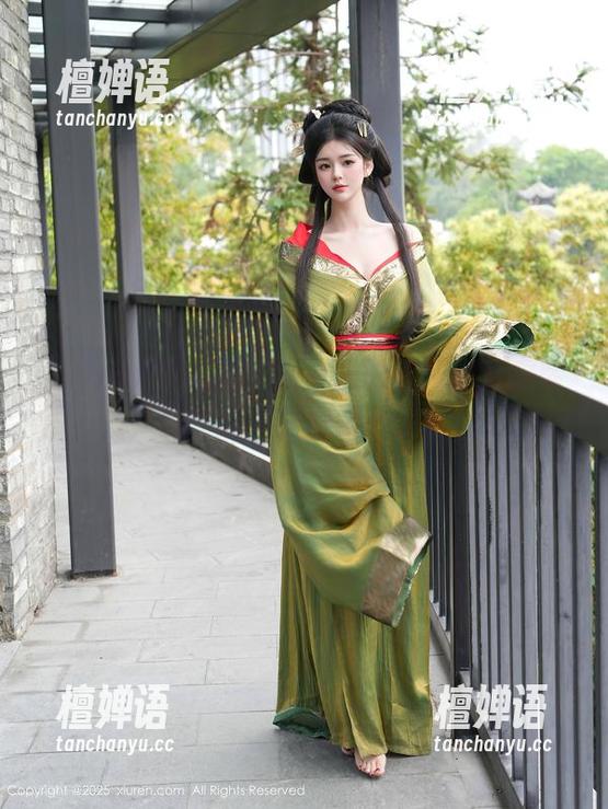 Xiuren秀人网-萌白酱 Xiuren秀人网 - 萌白酱的私房浴缸探险,图片能不能别那么诱人?