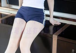 Xiuren秀人网 – 不只是泳装，黄歆苑全套写真还有高能预警！