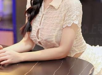 YouMi尤蜜荟 – 高清套图：心上可Flora的厨娘，一涮就上瘾的美味