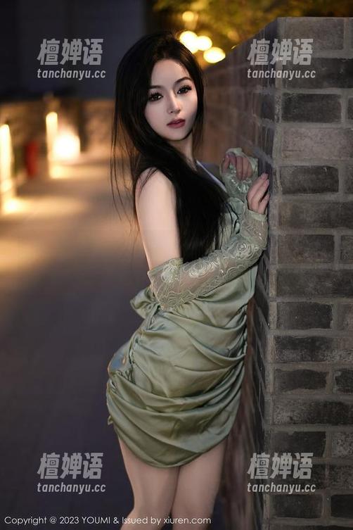YouMi尤蜜荟 - 这组樱小白baby的美图，泳装造型值得你留意，不输模特呢！