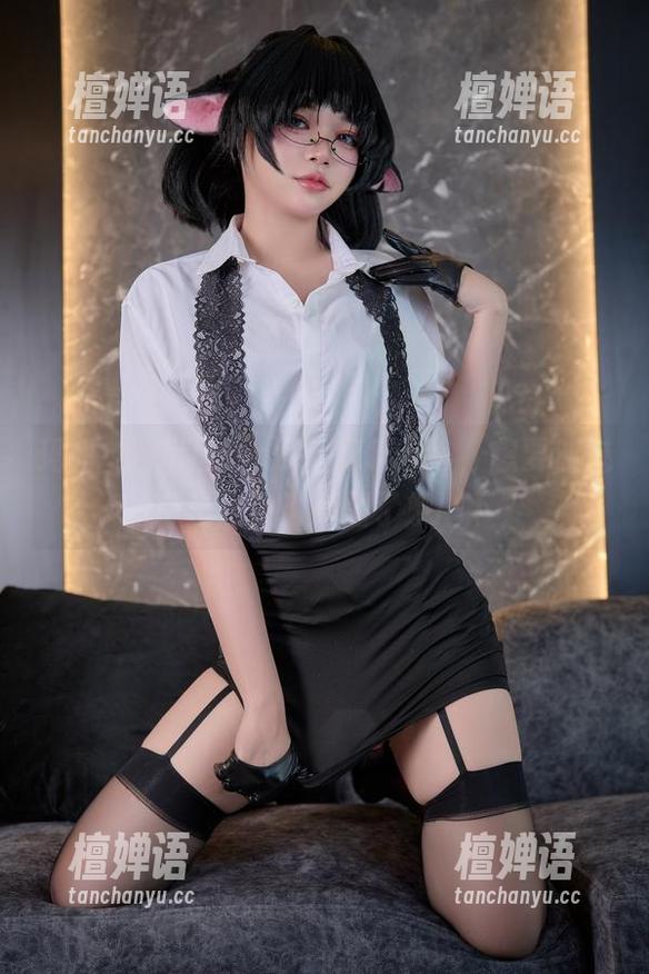 ZinieQ 玛丽·罗斯版Venus:ZinieQ,想要邪魅的不止是妆!原图了解一下?