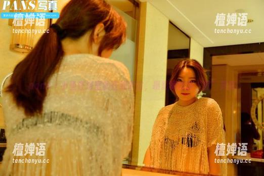 pans-小鱼 pans - 小鱼在浴室的在线宇宙,摄影师的新“图”灵感