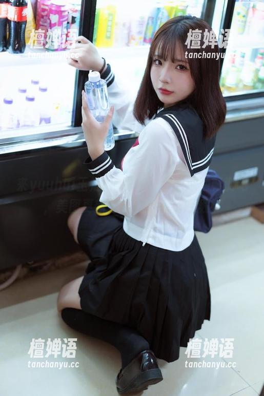 来yuuhui玉汇(kokuhui)的泳池畅游吧，美图更新得飞起，水花四溅！