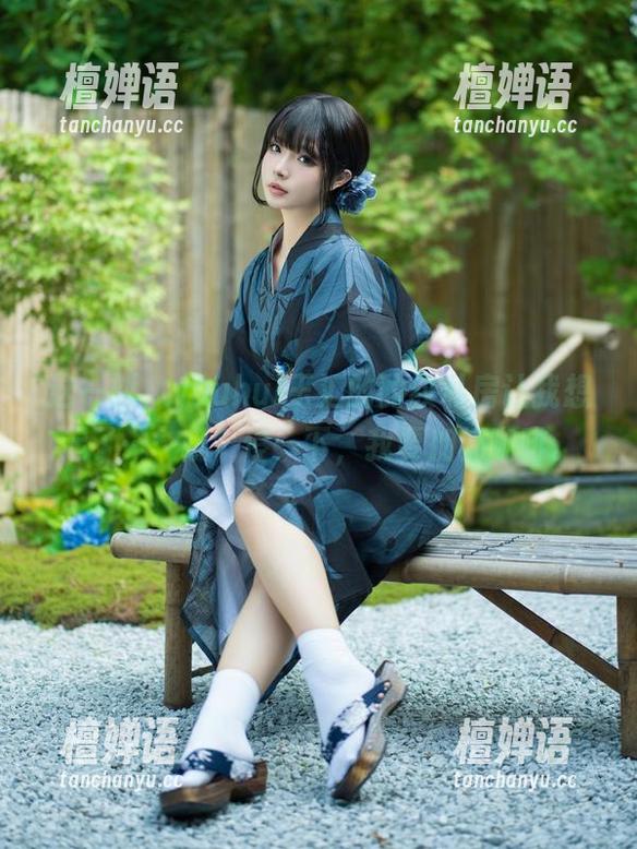 这一刻，yuuhui玉汇的豹纹私房让我想起了……哦，停一下，我要加杯咖啡。