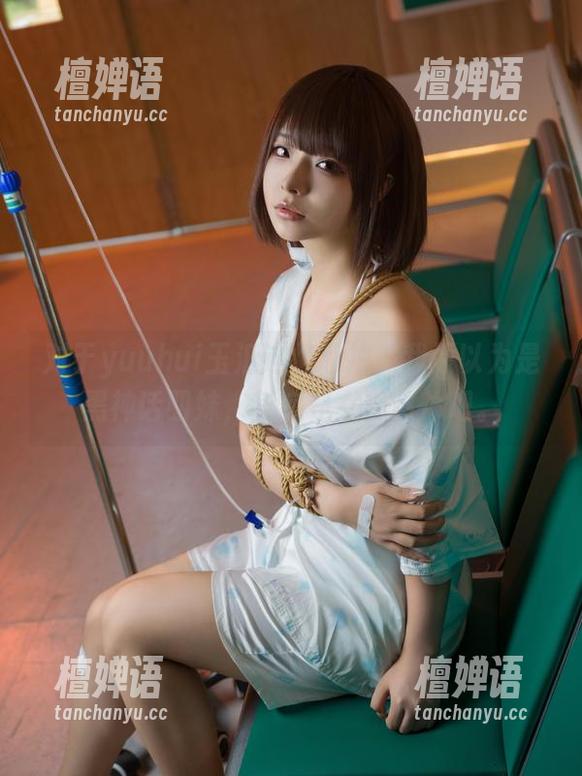 对于yuuhui玉汇这组私拍，我原以为是黑神话四妹，其实是女神附体吧。