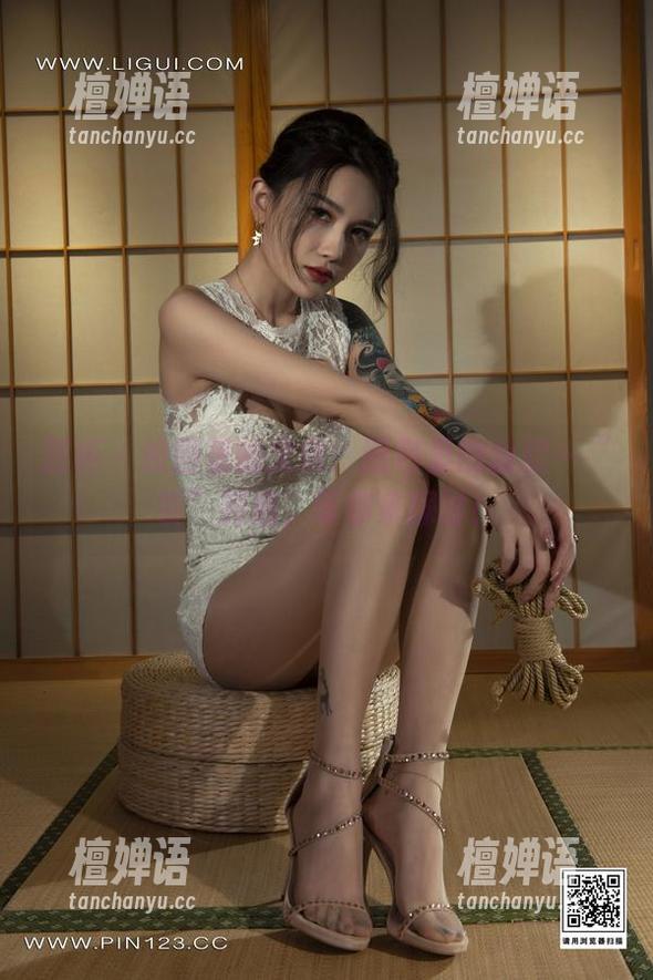 丽柜 - 校园里的文欣：图包里的幽默一“袋”到底，等你来探讨！