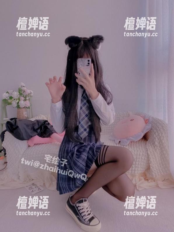 二阶堂宅绘子 灰色外套不止是二阶堂宅绘子的选择,还有一堆图包资源给你灵感!