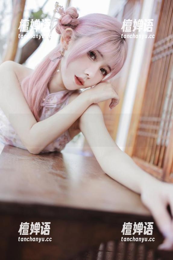 仙女月 仙女月带着泳衣Cos尝试,果然是宇宙第一美女?