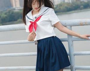 兔玩映画跟着黑修女与白丝JK全套写真，踏上奇怪的滤镜之旅