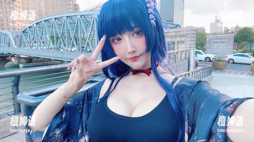 啾小妍与户外的完美匹配，难道我的眼睛也被勾引了？