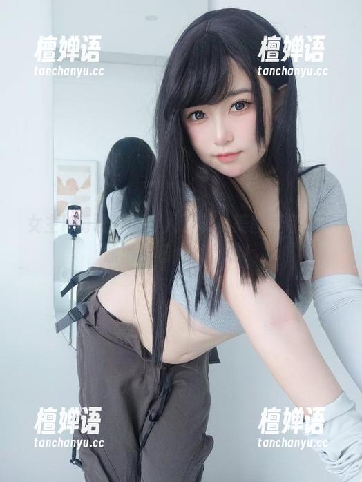 女主K勇敢尝试大人下着，美图变墙纸，靠墙站着也得优雅！