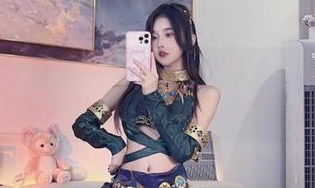 小小奶瓶儿的生日狂欢：仙女兔cos套图，你准备好要破防了吗？