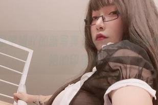 看了小泉学姐吖的新写真，涞觅，我开始质疑我对她的印象了。