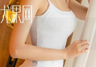 尤果网 – 在线欣赏王凌宇的姐姐，搭配美图，轻轻一瞥就停不下来。