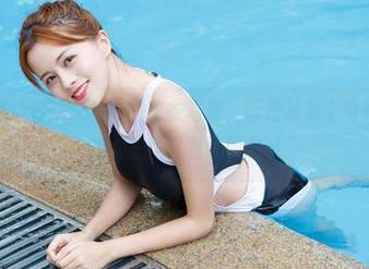 尤物馆 – 陆萱萱Cecilia的皮衣写真，像是从某个电影里走出来的女主角，有点调皮哦