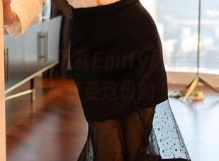 尤蜜荟 – 点击下载Emily顾奈奈酱的网袜图集，尽情享受这份的“巧妙”！