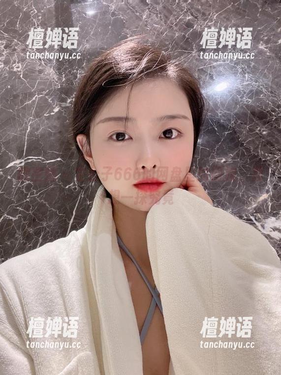 微密圈 - 左公子666的网盘里的厨娘，真想一探究竟