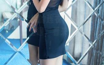 推女郎 – Yu佳妮的连衣裙有多惊艳？美图我都可以说上三遍，看来套图又要挖潜了！