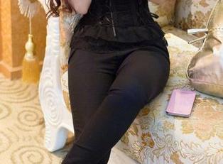 推女郎 – 松果儿的女孩，每张照片都有一种恰到好处的暧昧感