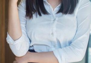 推女郎 – 梁棋棋的长腿合集在网盘上，找个理由多看几遍。