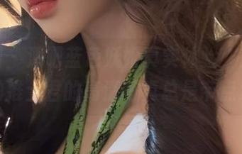 微密圈 – 酒吧蓝色妖姬真实体验，无欲无求的推土君的高清写真总是带点戏！