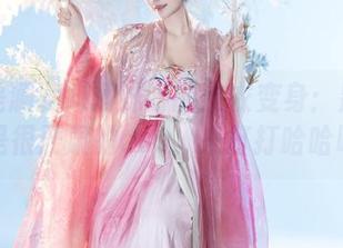 星澜是澜澜叫澜妹呀的皮衣变身：别以为这是很严肃的cos，来打打哈哈吧！