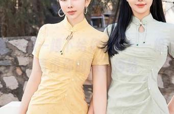 星颜社 – 恩一蹲下给你捡袜——棉袜图集直击你的袜子情结