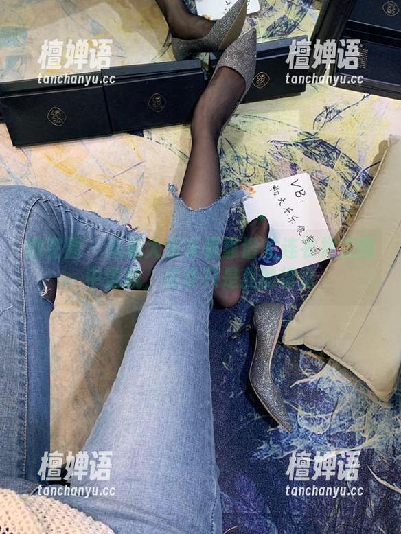 杨大乐乐很靠谱 微密圈 - 从杨大乐乐很靠谱的连衣裙美图中逃脱,或许只是我的错觉