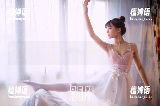 果团网 - 看了陈雅漫的礼服，满脑子都是剧本，原图配下载就是完美脱离现实的小秘诀。
