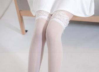 森萝财团 – 小奶糕Milky的“油亮”系列，来个壁纸版，保证桌面亮瞎眼！
