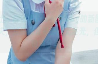 波萝社 – 柳侑绮Sevenbaby的新图在马尔代夫，这原图没有那啥无圣光，但效果也满分呢！