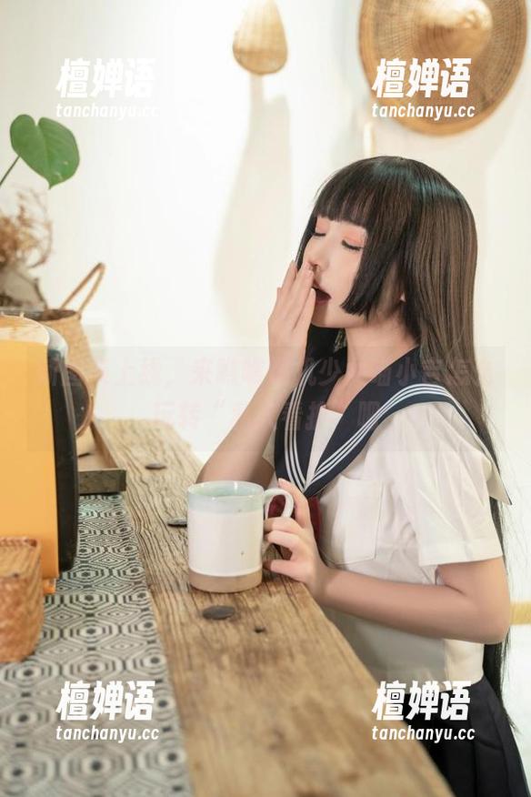 新图集上线，来瞧瞧爆机少女喵小吉怎么玩转“私人看护”吧