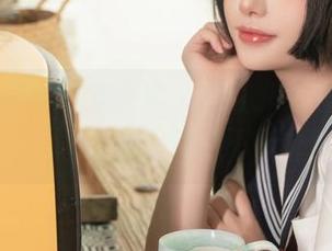 真正的家政服务全集，爆机少女喵小吉的原图，呵，看点就是不一样嘛。