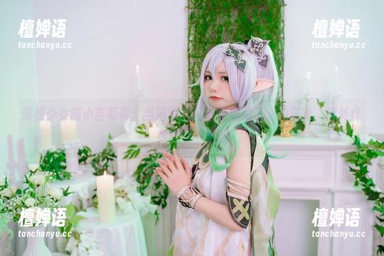 爆机少女喵小吉写真：当链锯人玛奇玛遇见了我的猫咪，意外疗愈展现中更新