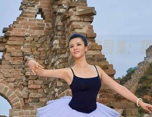 爱丝 – 索菲的兔女郎私房图集：甜蜜与俏皮在这里交织！
